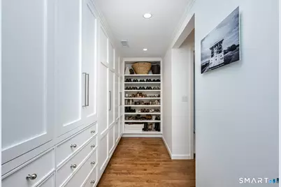 29 Walmsley Road, Darien, CT 06820 - Photo 20