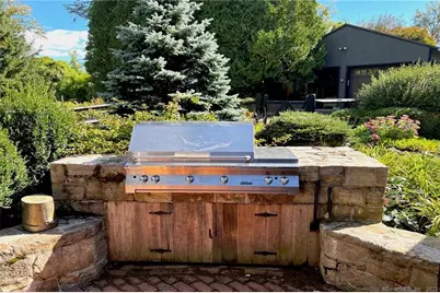 11 Rolling Hills Drive, Sharon, CT 06069 - Photo 8