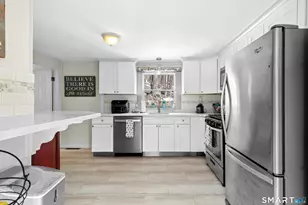 35 Cherokee Trail, Shelton, CT 06484 - Photo 8