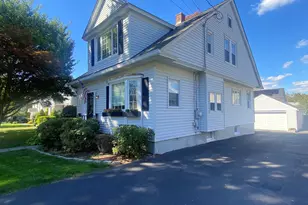 224 Homeland St, Fairfield, CT 06825 - Photo 34