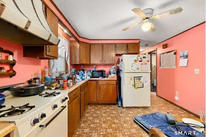 23 Farmstead Circle, Bloomfield, CT 06002 - Photo 6