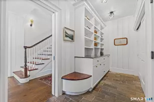 422 Scofieldtown Rd, Stamford, CT 06903 - Photo 28