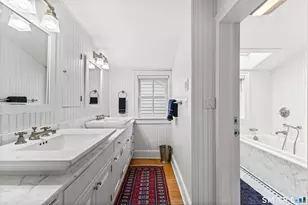 422 Scofieldtown Rd, Stamford, CT 06903 - Photo 28