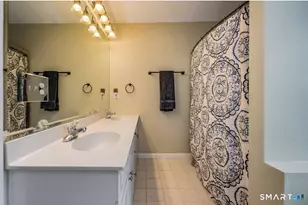 10 Stonewall Ln, Clinton, CT 06413 - Photo 18