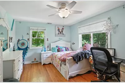 68 Old Dike Road, Trumbull, CT 06611 - Photo 22