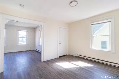 23 Beacon Street, Waterbury, CT 06704 - Photo 12