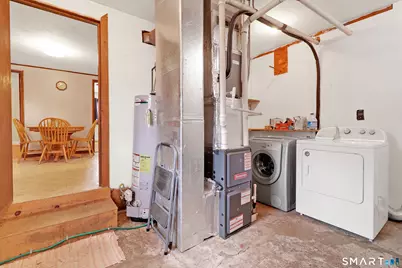 131 Mountain View Avenue, Bristol, CT 06010 - Photo 32