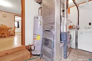 131 Mountain View Ave, Bristol, CT 06010 - Photo 34