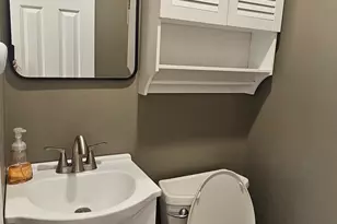 555 Hilliard St, Manchester, CT 06042 - Photo 4