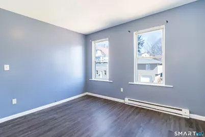 27 Beacon Street, Waterbury, CT 06704 - Photo 8