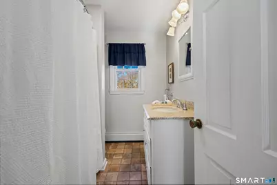 610 Unquowa Road, Fairfield, CT 06824 - Photo 36