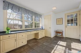 610 Unquowa Rd, Fairfield, CT 06824 - Photo 24