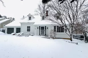 1091 Round Hill Rd, Fairfield, CT 06824 - Photo 1