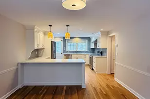 1091 Round Hill Rd, Fairfield, CT 06824 - Photo 4