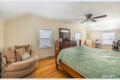 61 Astoria Avenue, Bridgeport, CT 06604 - Photo 14