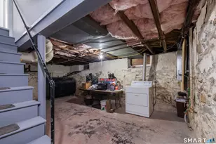 61 Astoria Ave, Bridgeport, CT 06604 - Photo 20