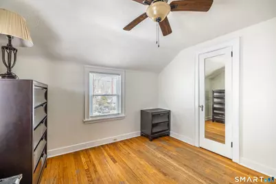 61 Astoria Avenue, Bridgeport, CT 06604 - Photo 18