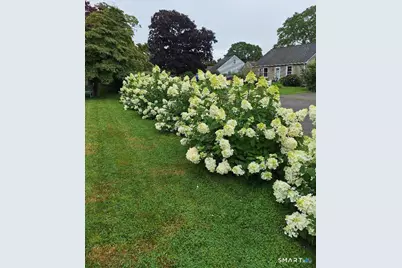 15 Sunnieside Drive, East Lyme, CT 06357 - Photo 36