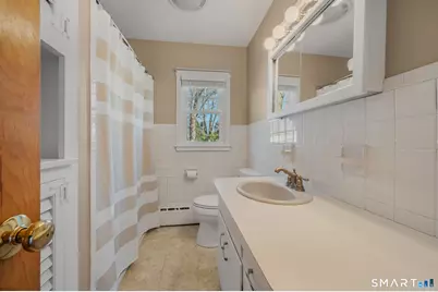 15 Sunnieside Drive, East Lyme, CT 06357 - Photo 14