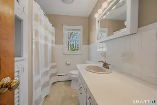 15 Sunnieside Dr, East Lyme, CT 06357 - Photo 14