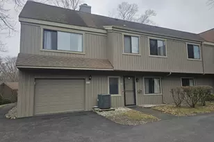 86 S Trail, Stratford, CT 06614 - Photo 2