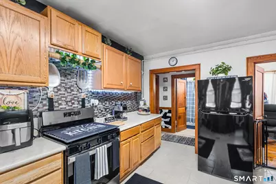 73 Linden Street, New Britain, CT 06051 - Photo 2