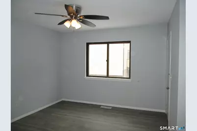 285 Queen Street #4F, Southington, CT 06489 - Photo 8