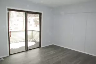 285 Queen St, Southington, CT 06489 - Photo 6