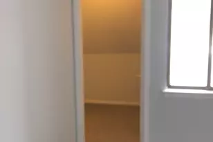 285 Queen St, Southington, CT 06489 - Photo 16