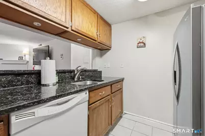 46 Little Oak Lane #46, Rocky Hill, CT 06067 - Photo 8