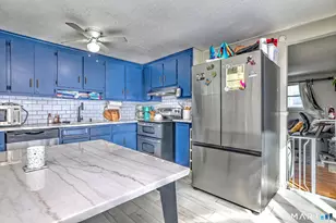 101 Hawkins St, Derby, CT 06418 - Photo 8