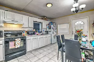 101 Hawkins St, Derby, CT 06418 - Photo 26