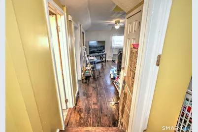 101 Hawkins Street, Derby, CT 06418 - Photo 36