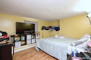 101 Hawkins St, Derby, CT 06418 - Photo 30