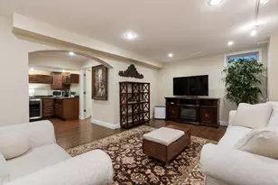 13 Chatsworth Pl, Farmington, CT 06032 - Photo 34