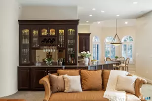 13 Chatsworth Pl, Farmington, CT 06032 - Photo 12