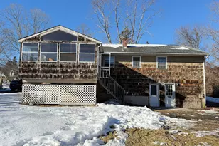 409 Boston St, Guilford, CT 06437 - Photo 6