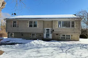 409 Boston St, Guilford, CT 06437 - Photo 2