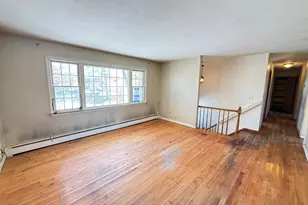 409 Boston St, Guilford, CT 06437 - Photo 8