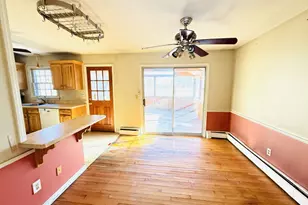 409 Boston St, Guilford, CT 06437 - Photo 10