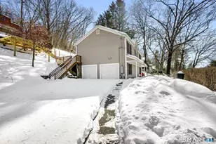 19 Candlewood Springs, New Milford, CT 06776 - Photo 40