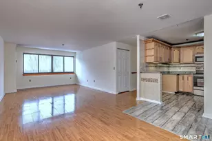 70 Putter Dr, Wallingford, CT 06492 - Photo 6