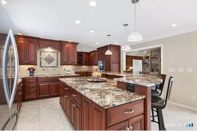 69 Forest Glen Drive, Woodbridge, CT 06525 - Photo 8