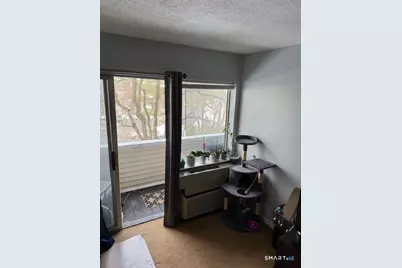 163 South Street #19, Danbury, CT 06810 - Photo 2