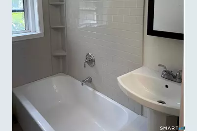 122 Woodside Green #1A, Stamford, CT 06901 - Photo 6