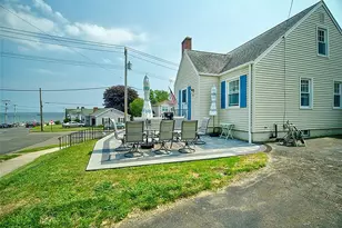 30 Seaview Ave, West Haven, CT 06516 - Photo 2