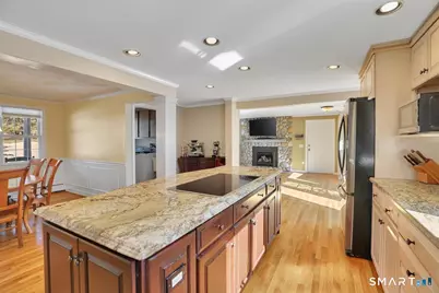 36 Clifdon Drive, Simsbury, CT 06070 - Photo 14