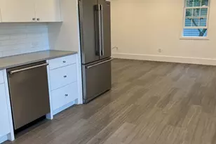 693 Boston Post Rd, Darien, CT 06820 - Photo 4