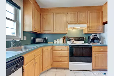 962 South Main Street #APT 17, Southington, CT 06479 - Photo 6