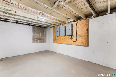 267 Front Avenue, West Haven, CT 06516 - Photo 22